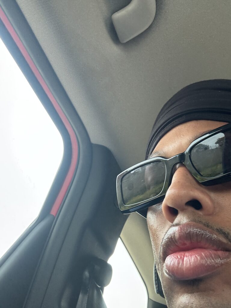 Pharaoh seen taking an uber